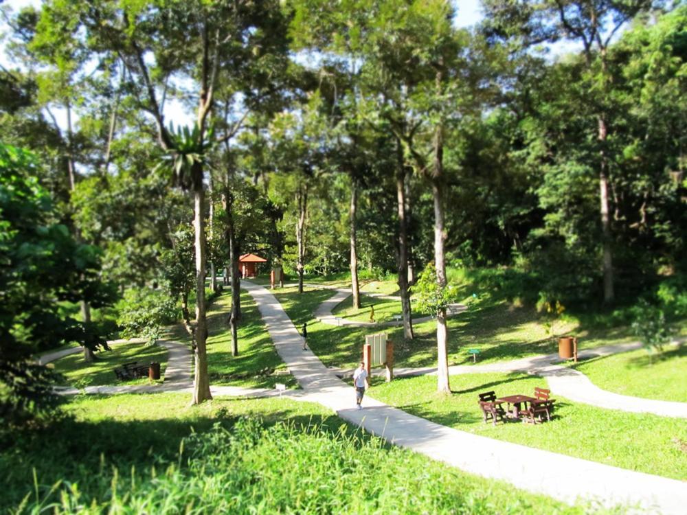 Sabai Sabai Guesthouse In Bayan Lepas Esterno foto